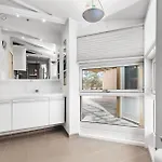 2 Bedroom Lovely In Holiday home *